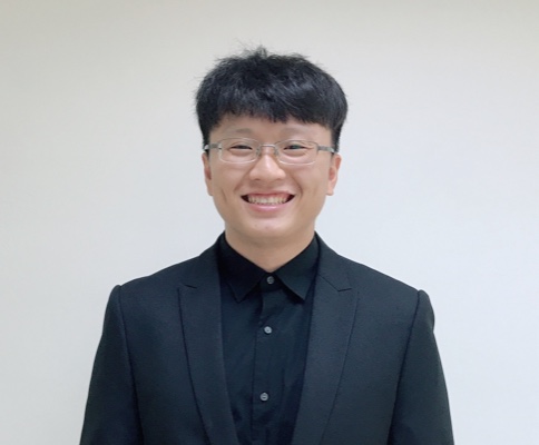 康文瑋